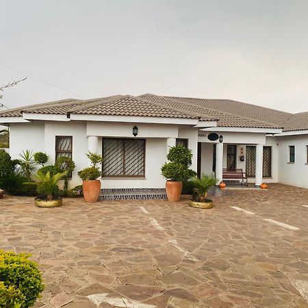 Aloe Ridge Guesthouse Serowe Exterior photo